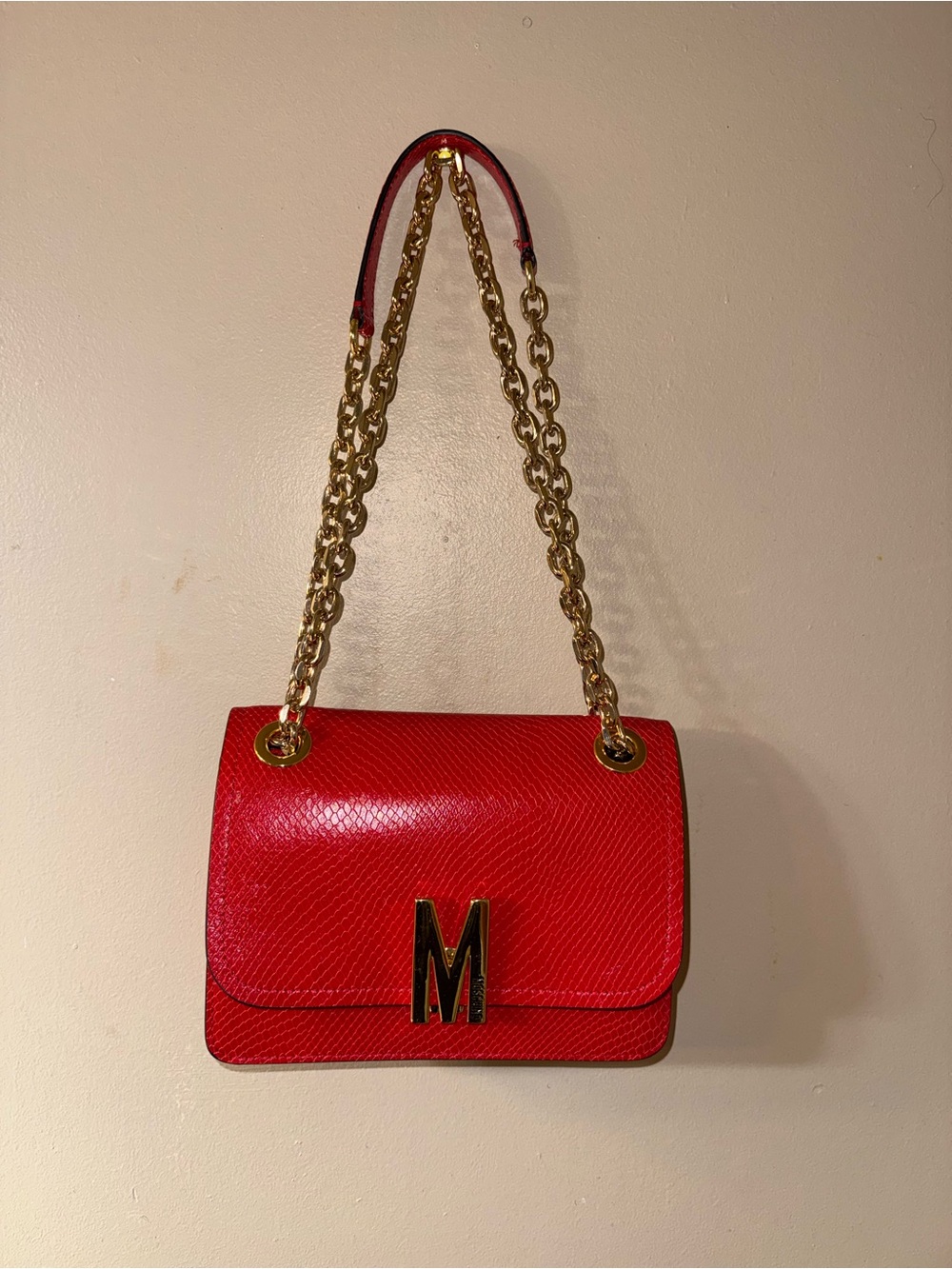 Moschino Red Shoulder Bag with Gold Chain | M Initial